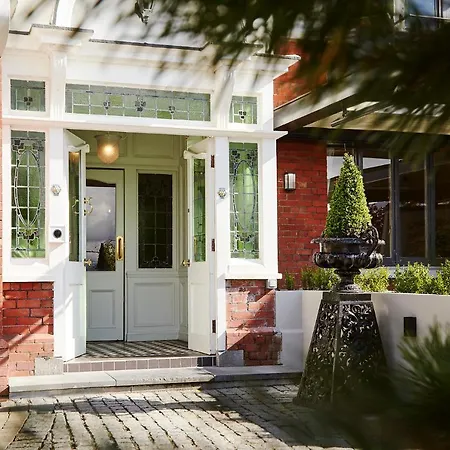 Randles Hotel