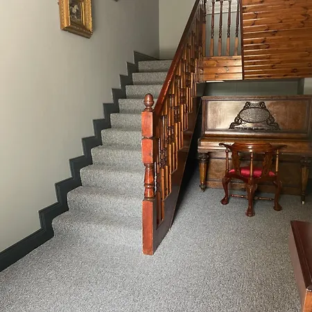 Randles 4* Killarney