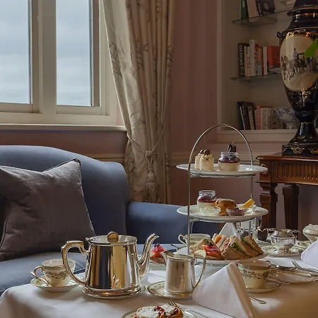 Randles 4* Killarney