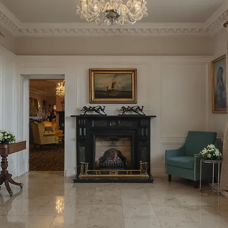 Randles كيلارني