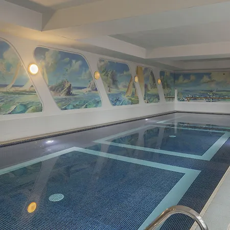 Randles 4* كيلارني