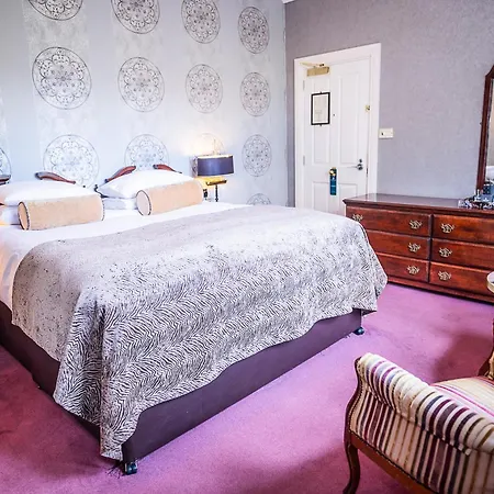 Randles كيلارني